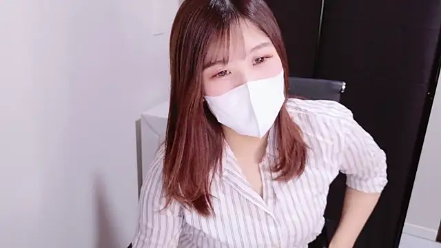 Snapshot of ManaMi-maru chatting on 02-07-25, 03:52 ManaMi-maru online show from 02-07-25, 03:52