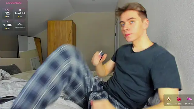 TaisonBrownX online show from 01-13-25, 07:21