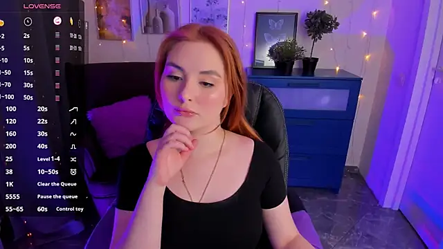 BellaTorne  online show from 01-28-25, 04:08