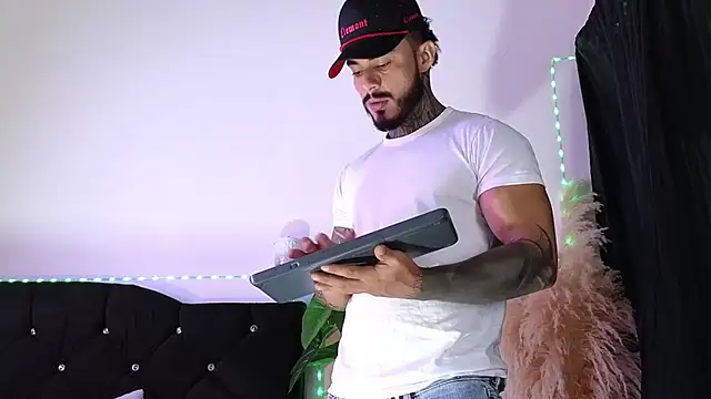 john cartter1 online show from 02-05-26, 12:21