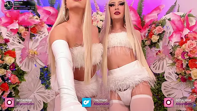 Snapshot of AlisonSharon chatting on 12-25-24, 03:08 AlisonSharon online show from 12-25-24, 03:08