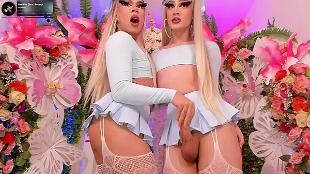 Snapshot of AlisonSharon chatting on 01-26-25, 08:36 AlisonSharon online show from 01-26-25, 08:36