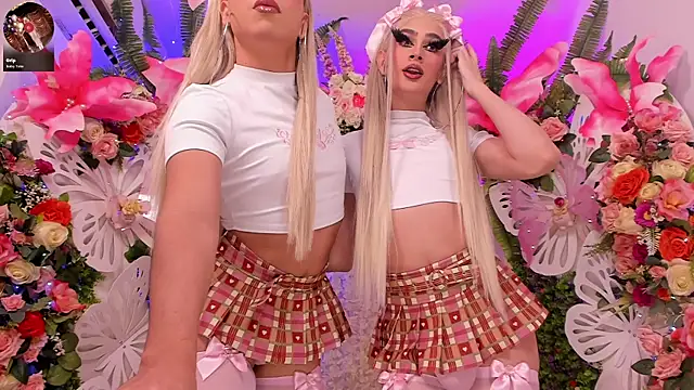 Snapshot of AlisonSharon chatting on 01-29-25, 07:25 AlisonSharon online show from 01-29-25, 07:25