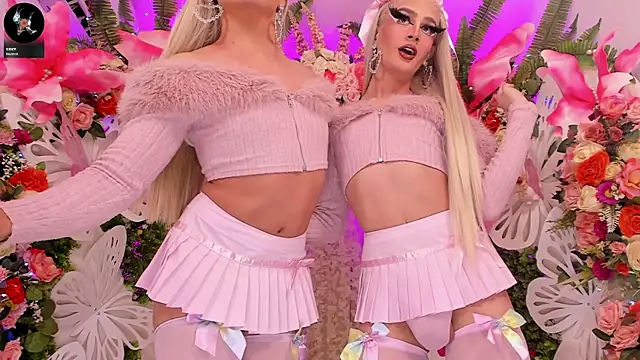 Snapshot of AlisonSharon chatting on 02-03-25, 06:34 AlisonSharon online show from 02-03-25, 06:34