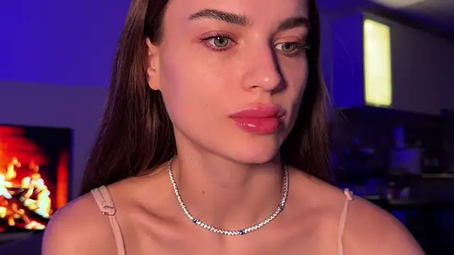 Snapshot of JodyBlow chatting on 12-21-25, 09:11 JodyBlow online show from 12-21-25, 09:11