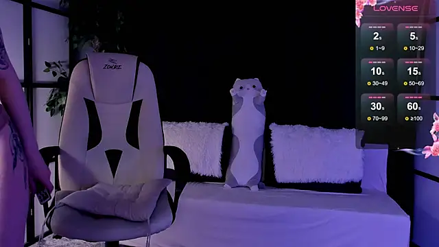 risingrose  online show from 03-07-25, 02:15