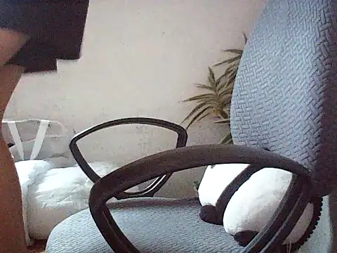 Haralushiaaax online show from 03-21-26, 01:21