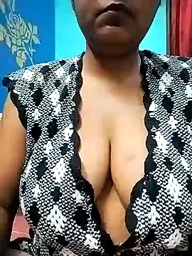 Snapshot of Nancy-22 chatting on 12-02-24, 06:32 Nancy-22 online show from 12-02-24, 06:32