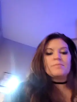 Snapshot of EverlynnCynn20 chatting on 03-10-25, 05:33 EverlynnCynn20 online show from 03-10-25, 05:33