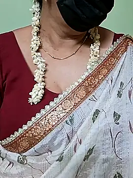 ananya956 online show from 03-13-25, 01:07