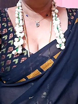 ananya956 online show from 05-08-26, 02:11