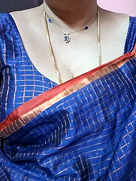 ananya956 online show from 05-18-26, 02:12