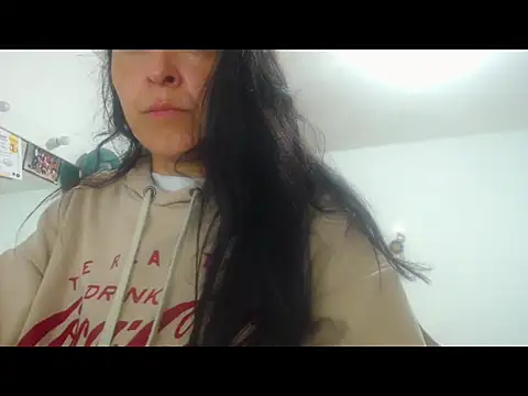 naughthyany16 online show from 12-04-24, 08:56