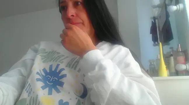 naughthyany16 online show from 12-11-24, 06:42