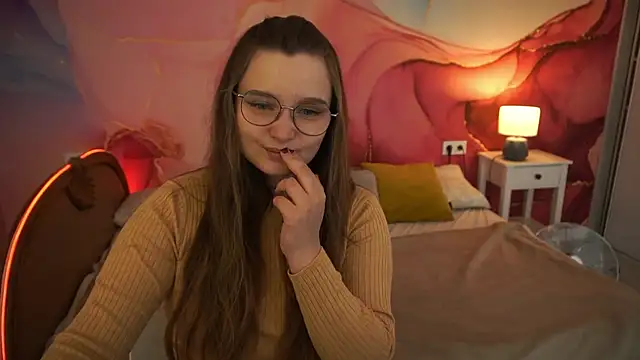 Snapshot of MagicPeachh_ chatting on 09-29-25, 12:54 MagicPeachh online show from 09-29-25, 12:54