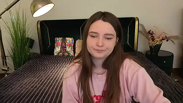 MagicPeachh  online show from 05-04-26, 05:47