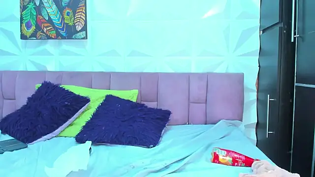 Snapshot of Victoria_Coleman chatting on 02-07-25, 02:26 Victoria Coleman online show from 02-07-25, 02:26