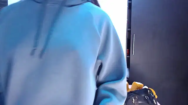 Snapshot of Victoria_Coleman chatting on 09-19-25, 11:22 Victoria Coleman online show from 09-19-25, 11:22