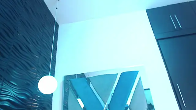 Snapshot of Victoria_Coleman chatting on 09-29-25, 12:32 Victoria Coleman online show from 09-29-25, 12:32