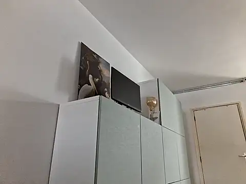 andrejoyfull64 online show from 06-09-26, 02:28
