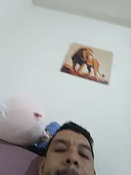 Leondomado online show from 06-05-26, 04:56