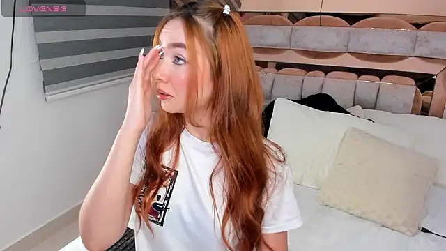 CamiiLovers online show from 01-21-25, 01:29