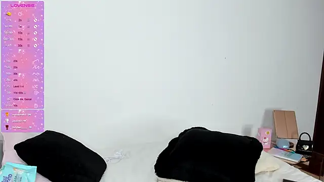 CamiiLovers online show from 02-26-25, 04:36