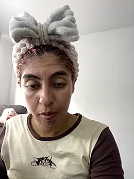 im anna  online show from 01-22-25, 04:55