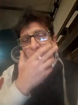 Snapshot of felice66 chatting on 11-26-25, 05:03 felice66 online show from 11-26-25, 05:03