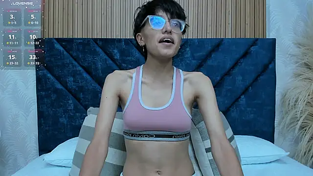 Snapshot of Marge_lasander chatting on 01-28-25, 01:29 Marge lasander online show from 01-28-25, 01:29