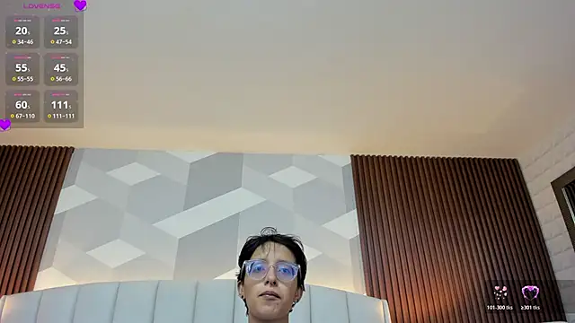 Snapshot of Marge_lasander chatting on 10-19-25, 01:28 Marge lasander online show from 10-19-25, 01:28