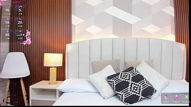 Snapshot of Marge_lasander chatting on 10-25-25, 01:35 Marge lasander online show from 10-25-25, 01:35