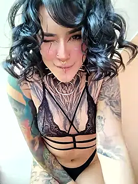 Snapshot of taaylor33 chatting on 10-06-25, 07:11 taaylor33 online show from 10-06-25, 07:11