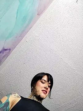 Snapshot of taaylor33 chatting on 10-29-25, 05:14 taaylor33 online show from 10-29-25, 05:14