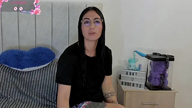 anny roberts online show from 06-14-26, 06:54