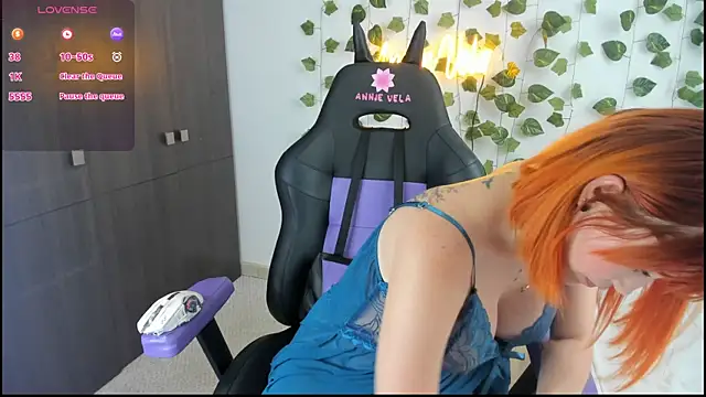 Annie Velas  online show from 09-26-25, 08:24