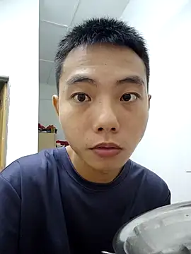 Snapshot of LiuQianXi5726 chatting on 03-08-25, 12:22 LiuQianXi5726 online show from 03-08-25, 12:22