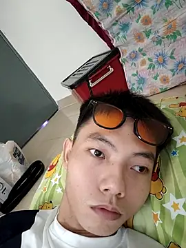 Snapshot of LiuQianXi5726 chatting on 09-21-25, 08:16 LiuQianXi5726 online show from 09-21-25, 08:16