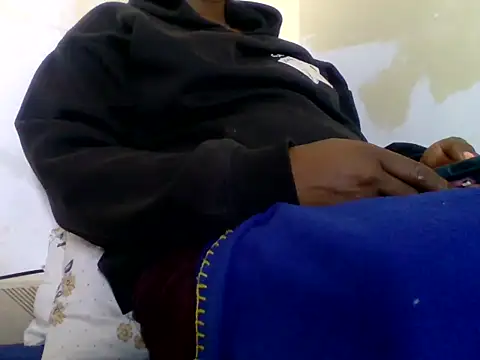 Snapshot of Hot-zeenah chatting on 09-25-25, 07:56 Hot-zeenah online show from 09-25-25, 07:56