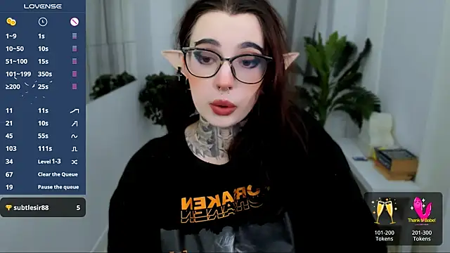 Dixi Pixi  online show from 02-06-25, 10:37