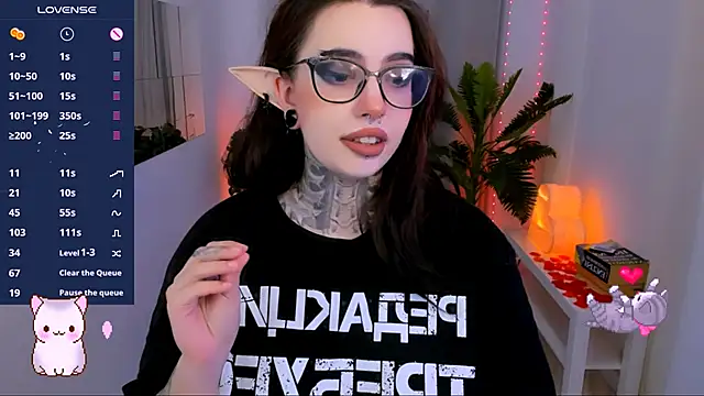 Dixi Pixi  online show from 02-15-25, 05:41