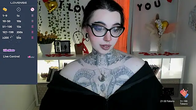 Snapshot of Dixi_Pixi_ chatting on 02-20-26, 05:48 Dixi Pixi online show from 02-20-26, 05:48