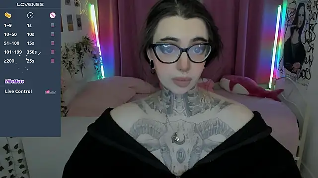 Snapshot of Dixi_Pixi_ chatting on 02-28-26, 05:41 Dixi Pixi online show from 02-28-26, 05:41