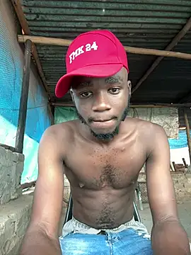 Snapshot of HottSledge chatting on 03-10-25, 07:21 HottSledge online show from 03-10-25, 07:21