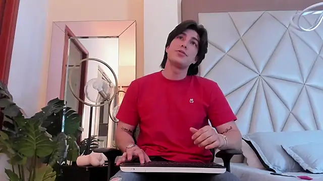 Karimferrer online show from 01-15-25, 08:20