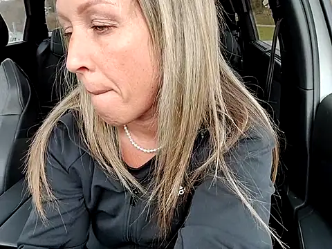 sweethotmilf888 online show from 03-27-26, 01:00