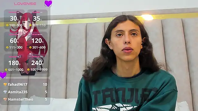 Snapshot of FreyaMoller chatting on 02-28-25, 12:43 FreyaMoller online show from 02-28-25, 12:43