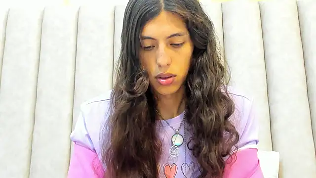 Snapshot of FreyaMoller chatting on 02-28-25, 07:25 FreyaMoller online show from 02-28-25, 07:25