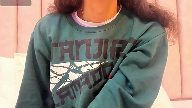 Snapshot of FreyaMoller chatting on 03-13-25, 07:06 FreyaMoller online show from 03-13-25, 07:06