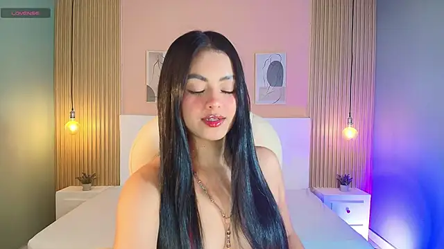 EmilyWalker11 online show from 03-13-25, 04:05